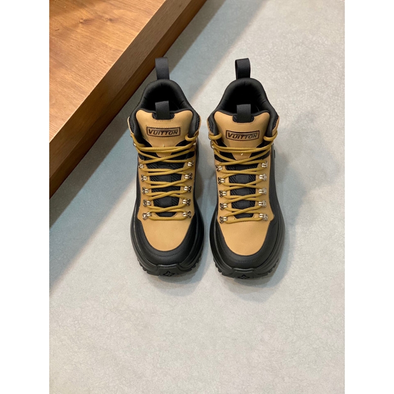 l**is V*t*n sneakers